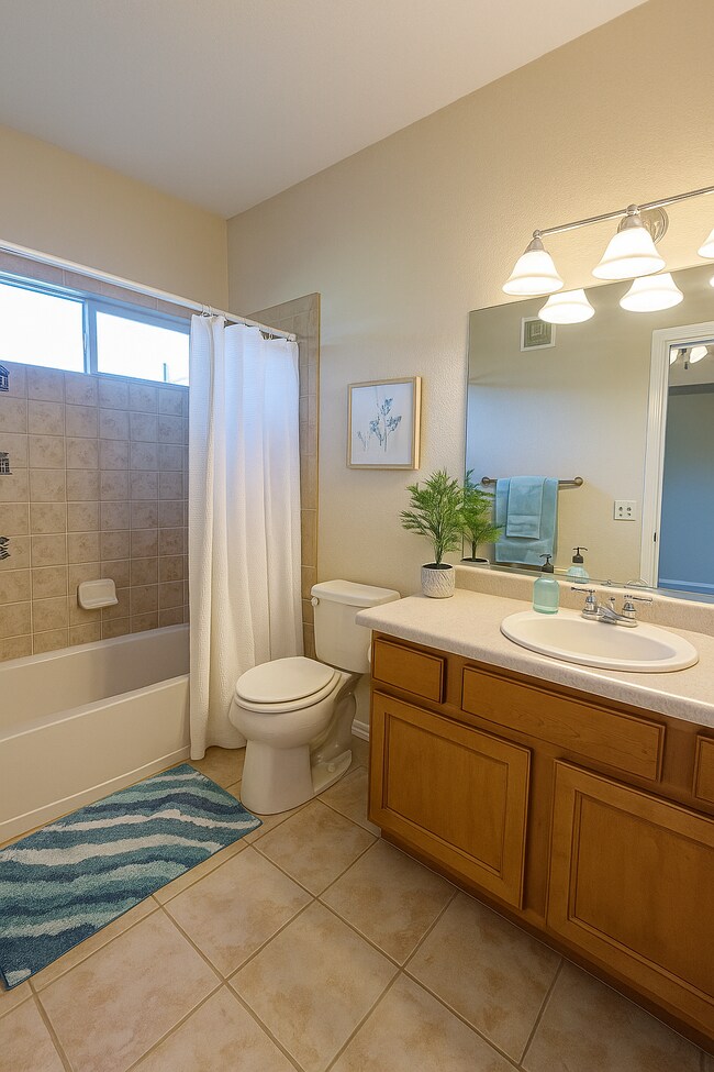 Primary Bathroom - 1816 Montura Vw Unit 203