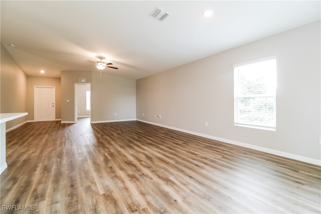 Photo - 3022 36th St SW