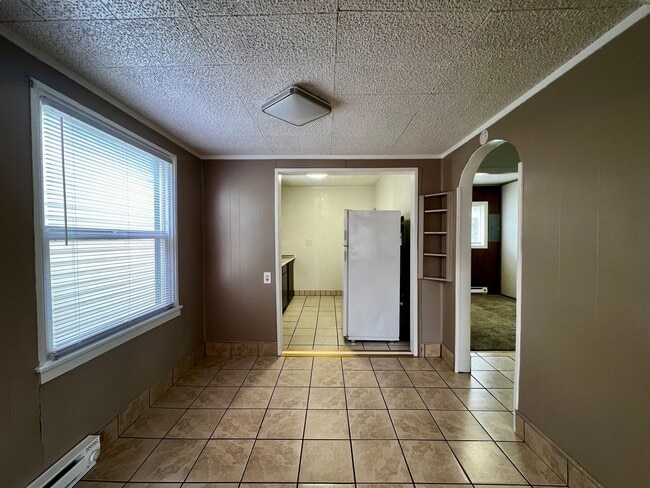 Photo - D1011 Unit 1/2