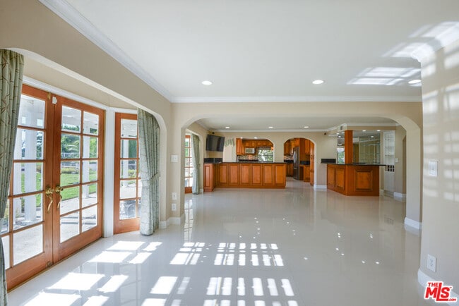 Photo - 3119 Hutton Dr