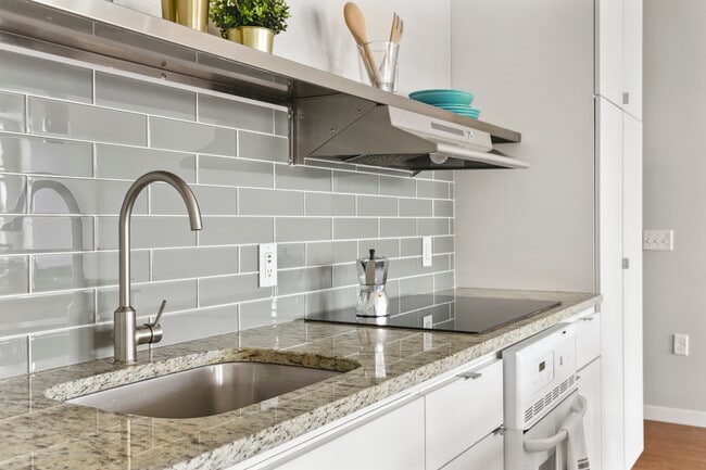 Photo - Parkway West Apartments