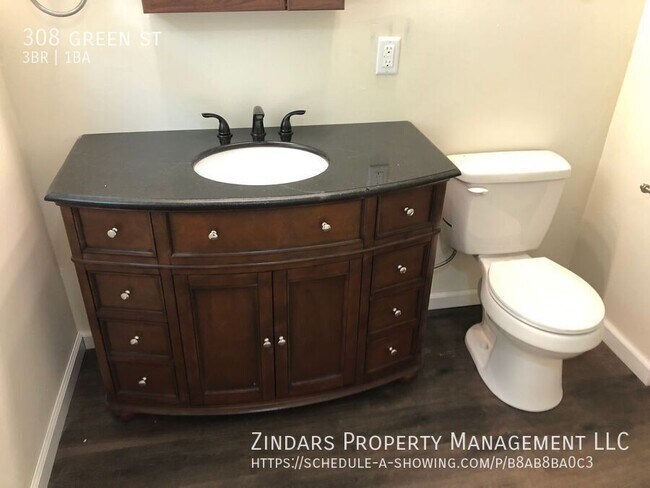 Photo - 308 Green St