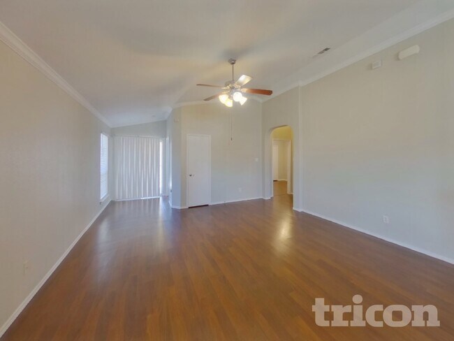 Photo - 2116 Charmion Ln