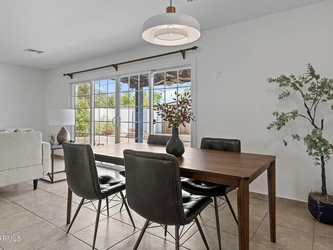 Photo - Charming 3BR House in Midtown