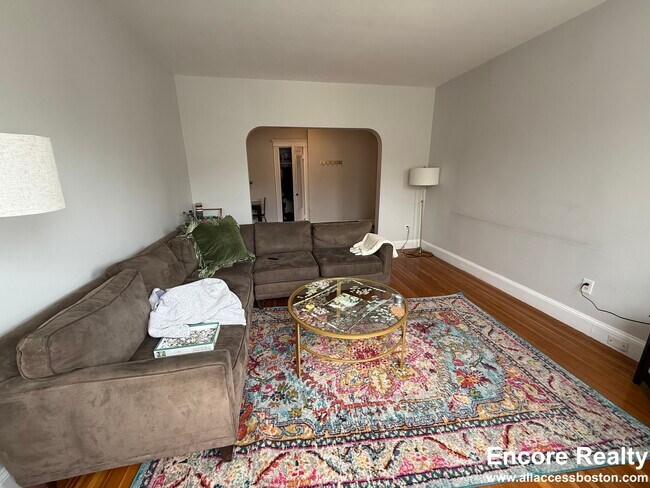 Photo - 175 Harvard St Unidad 2