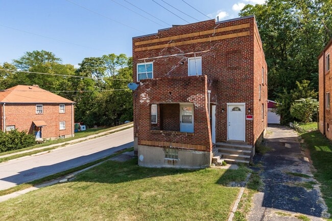 Photo - 1286 Quebec Rd Apartment Unit 1286 Quebec Rd - 2