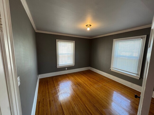 Photo - 214 Culver Rd Unit 2