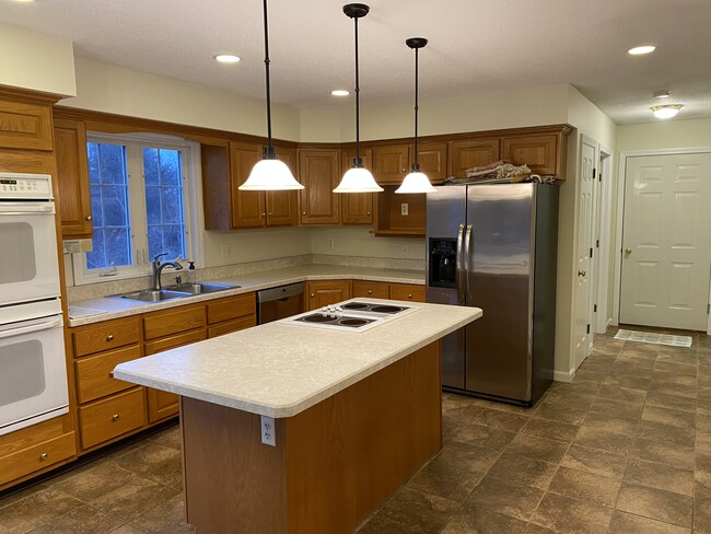 Kitchen - 123 Bull Hill Rd House