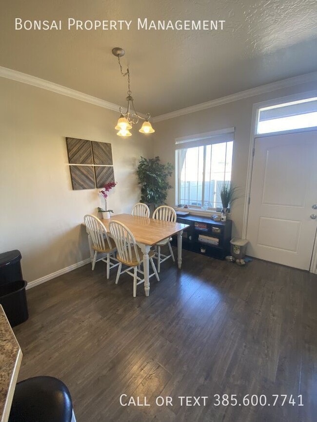 Photo - 603 E 60 S Unit 1