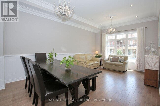 Photo - 1 Webb St
