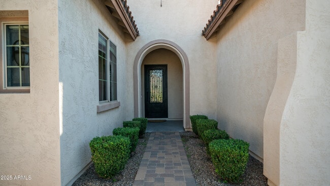 Photo - 561 W Yellowstone Way