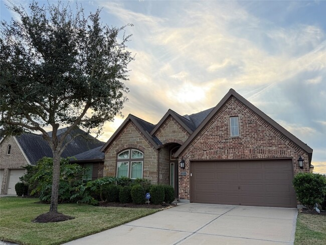 Photo - 2011 Lone Pine Ct