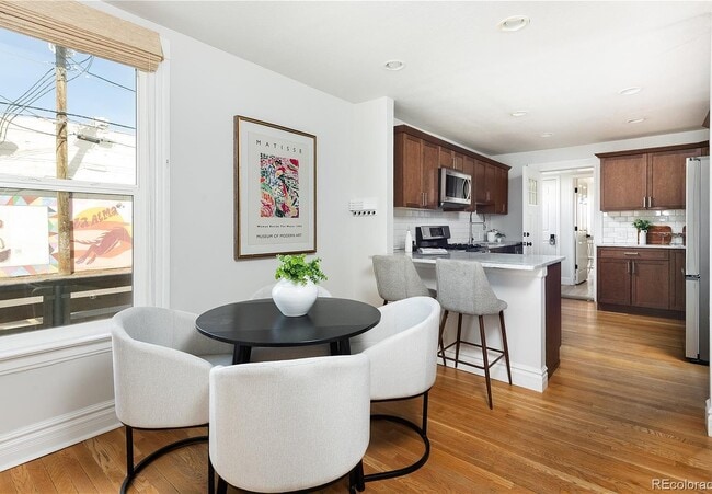Building Photo - 809 W 9th Ave Rental