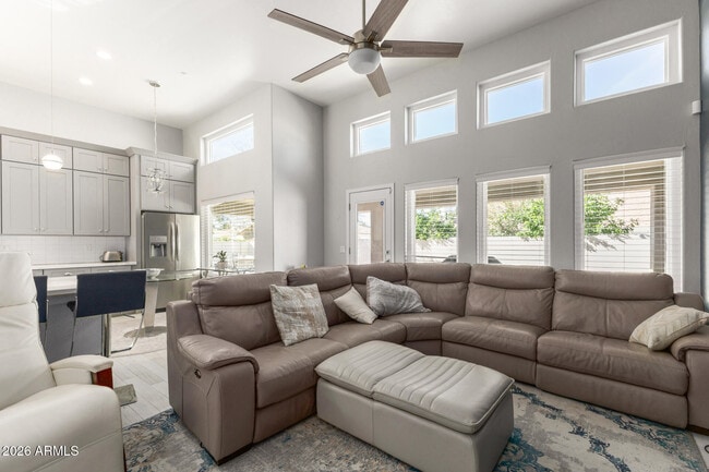 Photo - 9690 N 118th Pl