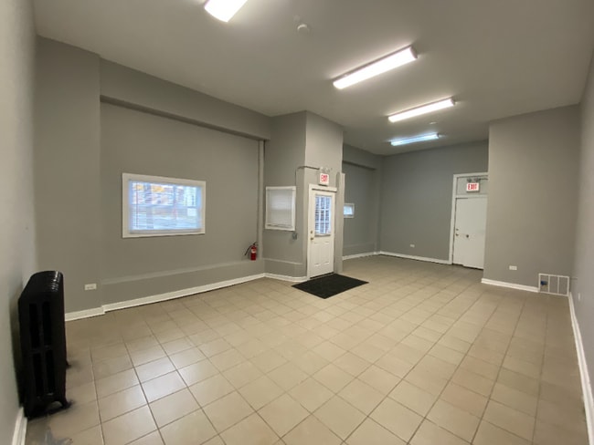 Photo - 9449 S Loomis St