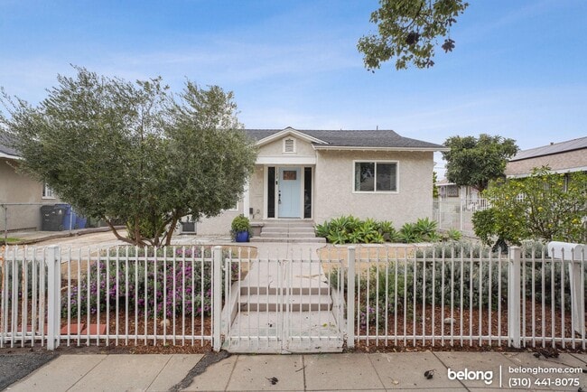 Photo - 1133 W 78th St