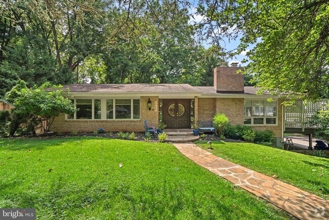 Building Photo - 7713 Arrowood Ct Rental