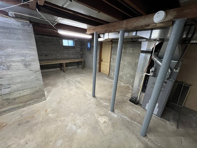 Photo - 817 Spruce St