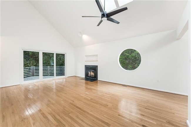 Photo - 11916 Moss Point Ln