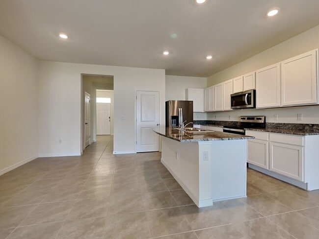 Photo - 310 Mangrove Shade Cir