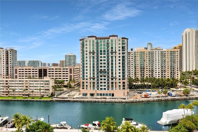 Photo - 100 Bayview Dr Unit 1002