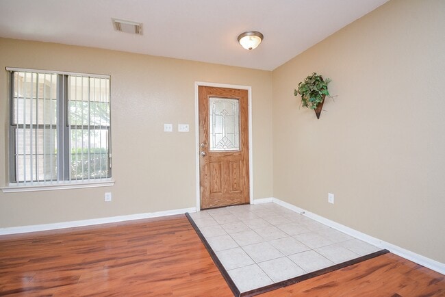 Photo - 15426 Lynford Crest Dr