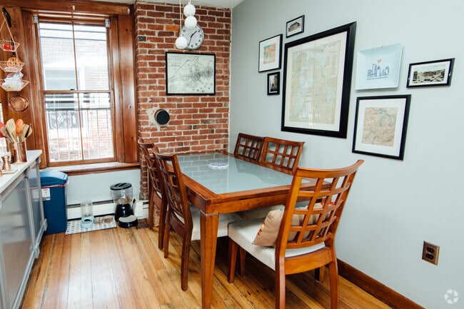 Building Photo - 4 Henchman St Unit 7 Rental