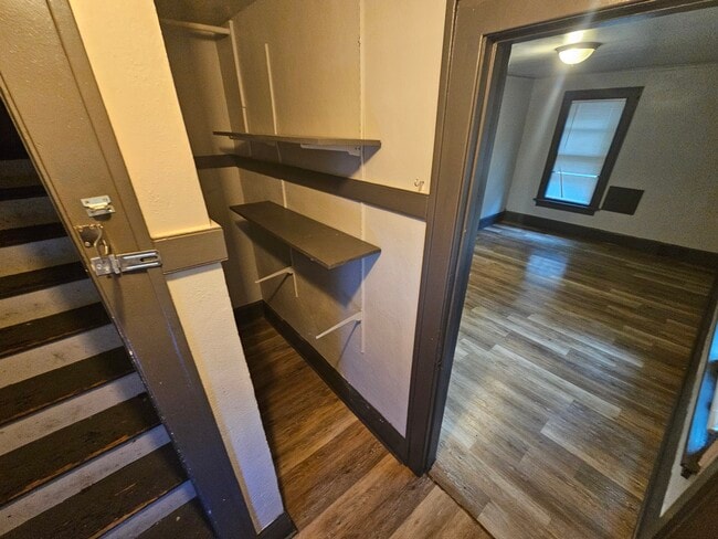 Photo - 5366 N 35th St