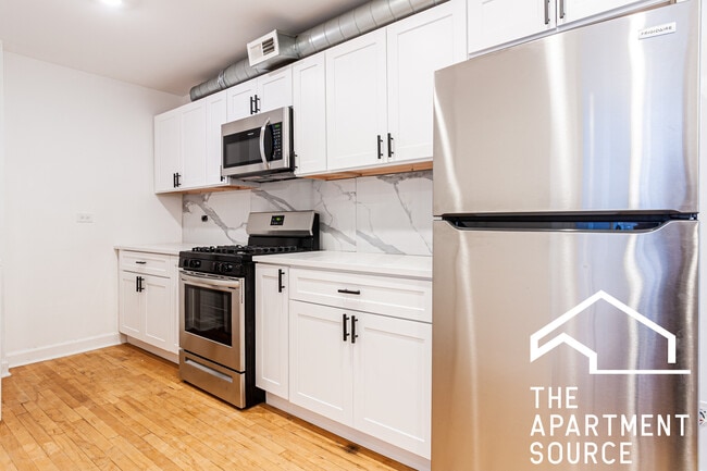 Photo - 3838 W George St Unit 2E