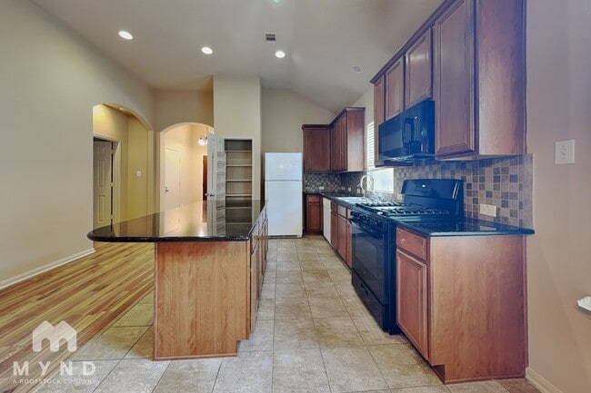 Photo - 1411 Cameron Park Ln