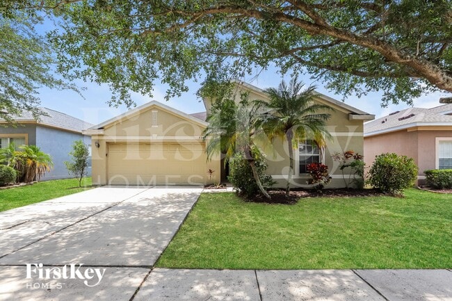 Building Photo - 734 Star Pointe Dr