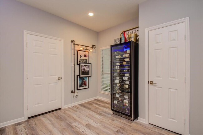 Photo - 140 Piper Trail