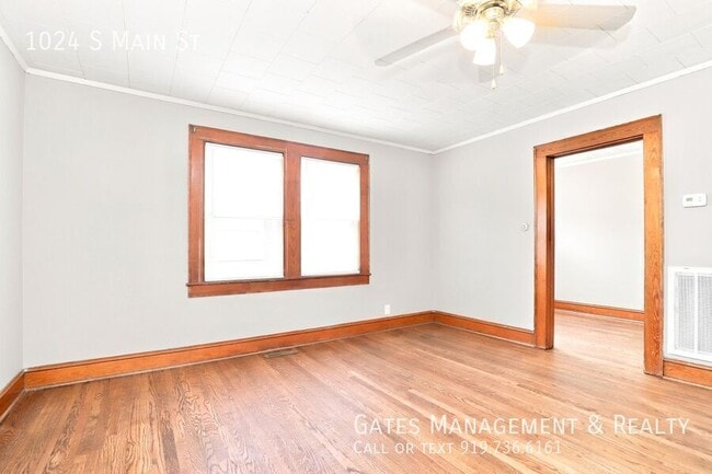 Photo - 1024 S Main St