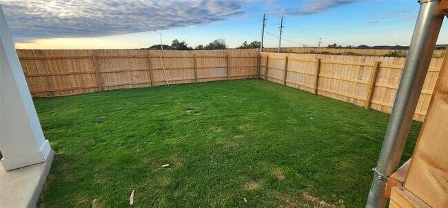 Photo - 2353 Moon Tower Trl