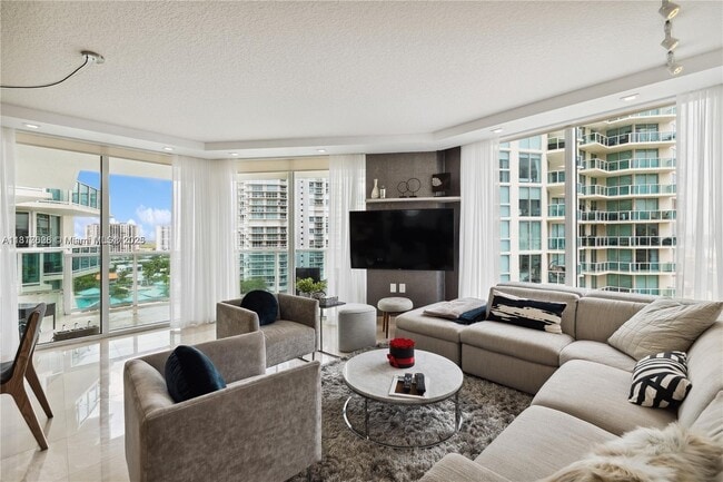 Building Photo - 200 Sunny Isles Blvd Unit 1003 Rental