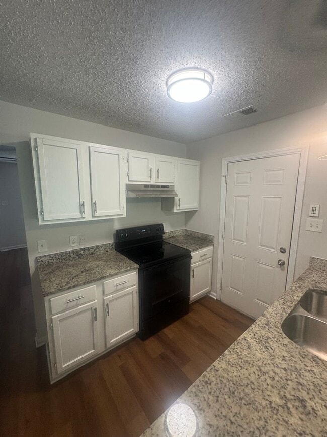 Photo - 4567 Addington Dr