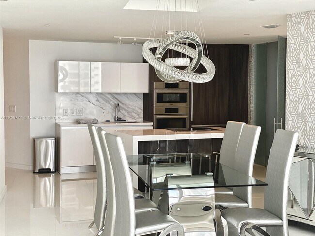 Photo - 851 NE 1st Ave Unit 2703