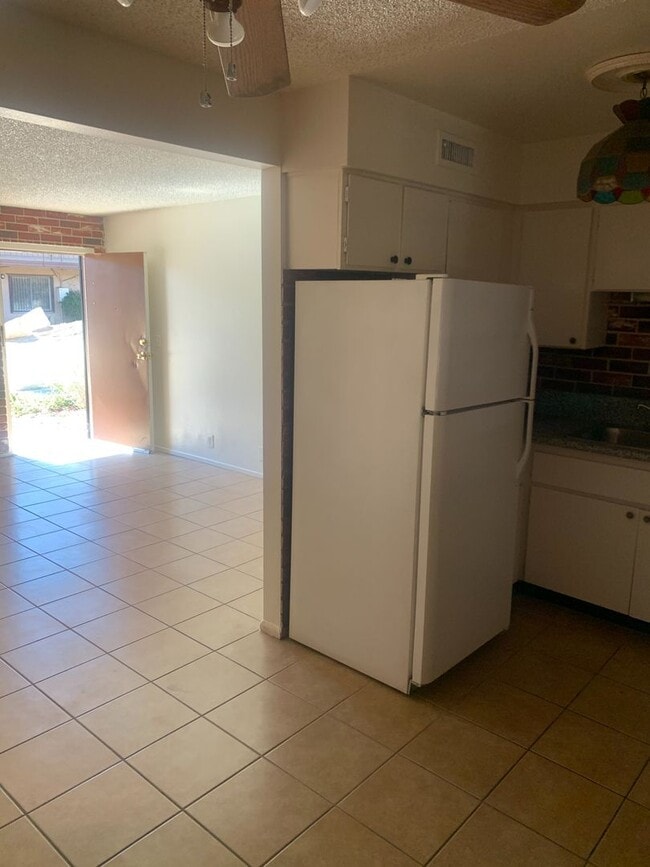 Photo - Affordable 1 Bedroom Condo In Central Las Vegas Unit 15