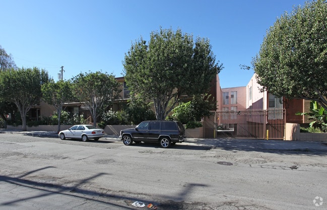 24061-24065 Neece Ave
