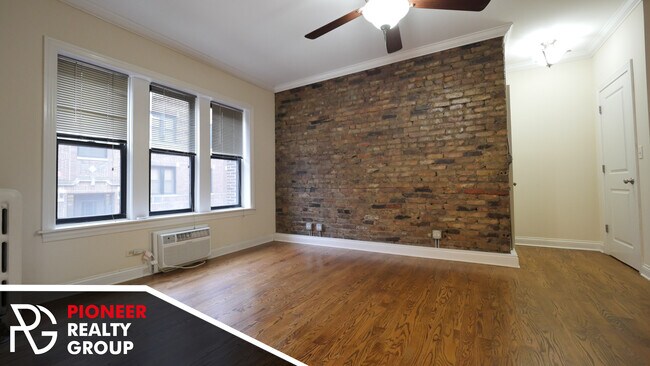 Photo - 736 W Addison St Unit 746-2E