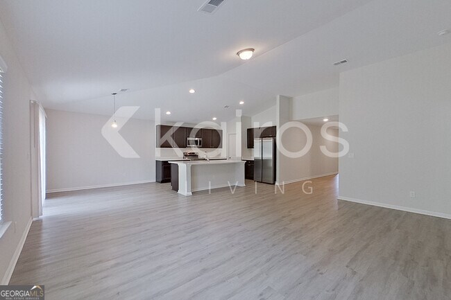 Photo - 15 Carrollton Dr