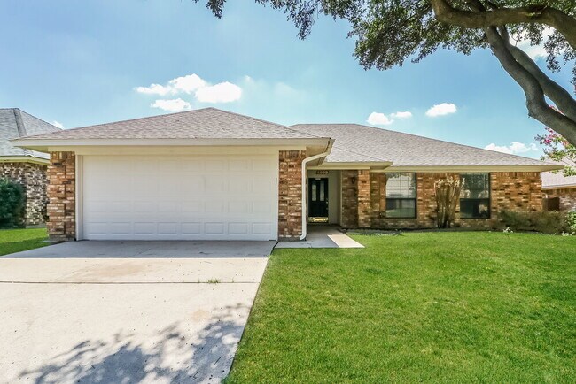Photo - 4909 Barberry Dr House