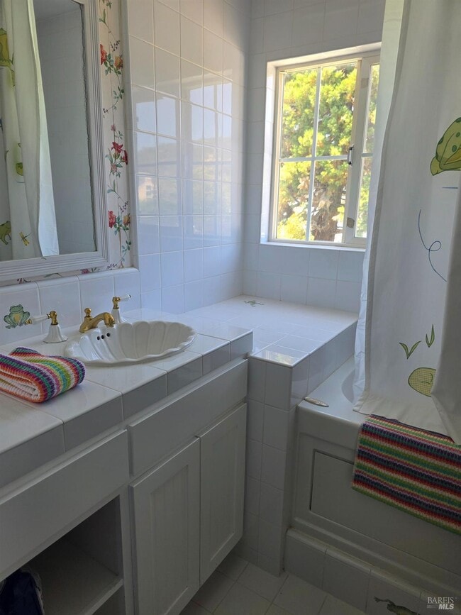 Photo - 191 Pickwick Dr