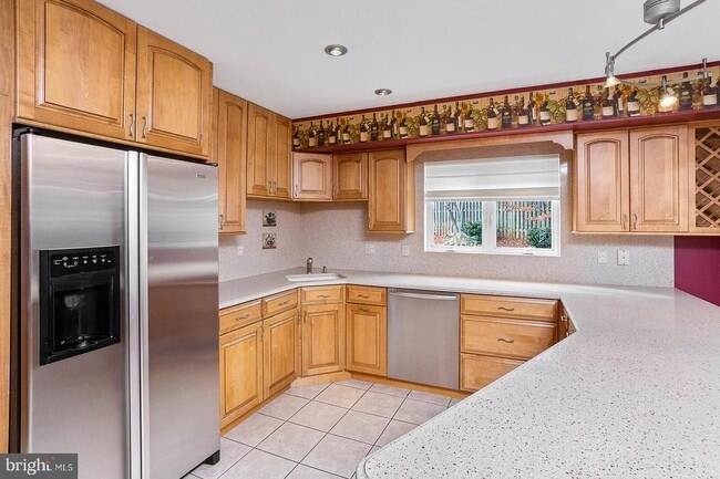 Photo - 5819 Stone Ridge Dr