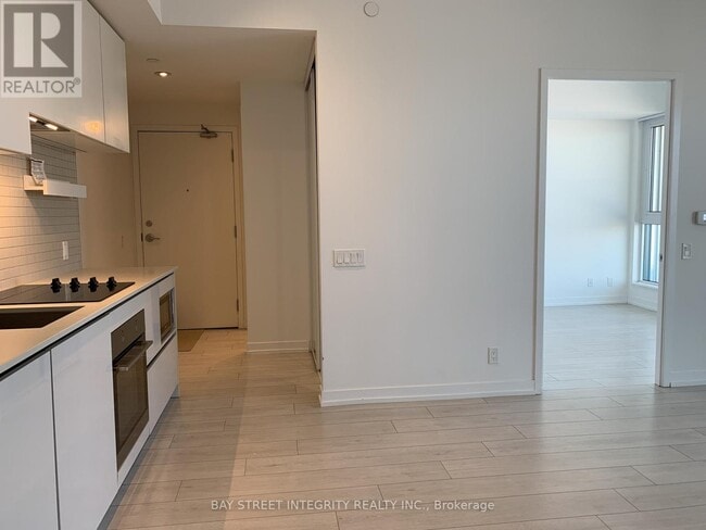 Photo - 898 Portage Pkwy Unité 5112