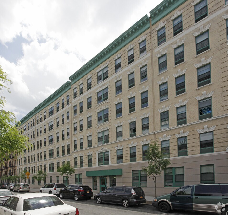 314 - 316 E 100th St - The Ciena