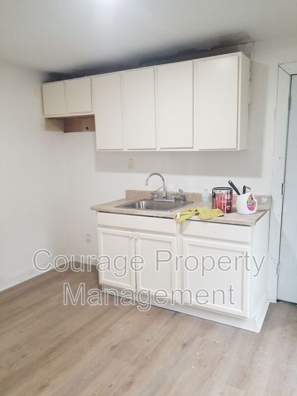 Photo - 514 W First St Unit Apt. C