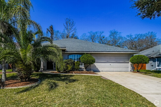 Building Photo - 14196 Crestwick Dr W Rental