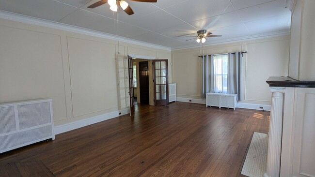 Photo - 303 4th St NE Unit 2