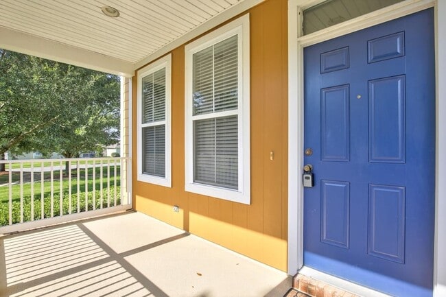 Photo - 4150 Four Oaks Blvd